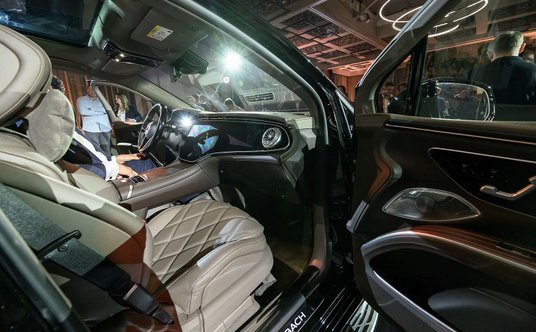 Polska premiera Mercedesa-Maybacha EQS 680 SUV