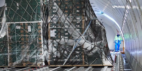 Air freight price hikes slow, but Middle East conflict keeps rates elevated