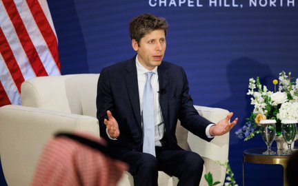 Sam Altman, szef OpenAI, zamierza wejść na rynek humanoidów