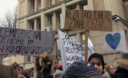 "Piątek dla przyszłości". Strajk młodzieży na całym świecie