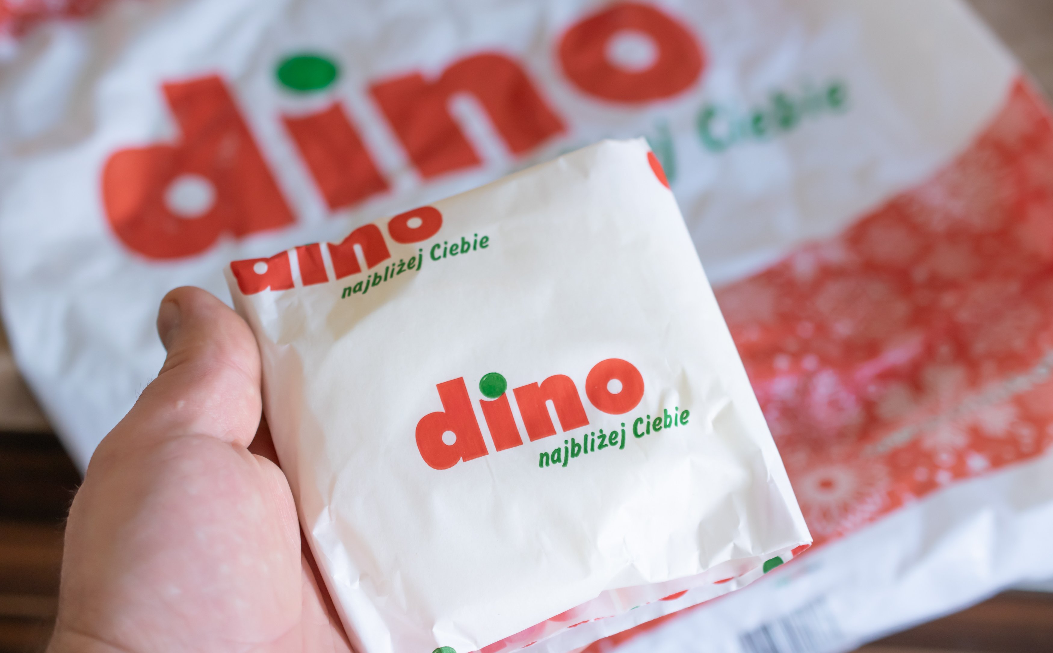 Kurs akcji Dino blisko decydującego poziomu