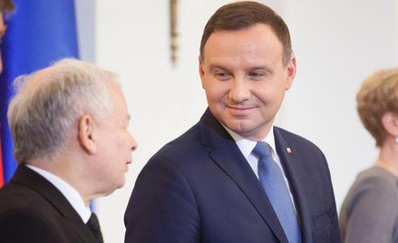 Jarosław Kaczyński (z lewej) i Andrzej Duda podczas inauguracji rządu PiS w listopadzie 2015 roku. O
