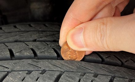 Mandat i utrata dowodu rejestracyjnego za opony w złym stanie