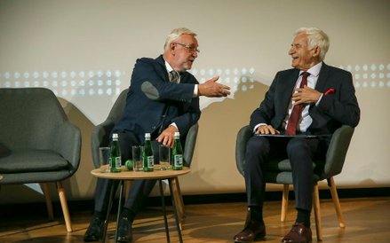 Debata „Rzeczpospolitej”: W jaki sposób konflikt polityczny wpływa na ideę samorządu terytorialnego?