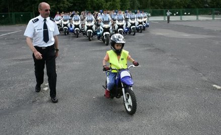 Spotkania z dzieckiem w asyście policji