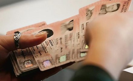 Trzeba wskazać, co dokładnie znajdzie się w zgłaszanym zbiorze, czyli imię i nazwisko, adres, numer 