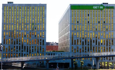 Biurowiec Silesia Star w Katowicach jest wyposażony m.in. w systemy zarządzające komfortem – BMS, ko