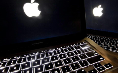 Apple MacBook Pro zakazany w samolotach. Może się zapalić