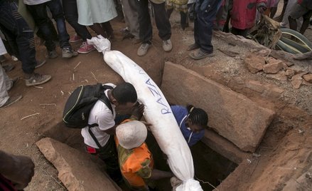 Madagaskar: Taniec ze zmarłymi grozi dżumą