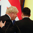 Ustępujący premier Wielkiej Brytanii Boris Johnson i prezydent Ukrainy Wołodymyr Zełenski