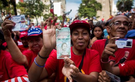 Nowa wenezuelska waluta pożerana przez hiperinflację