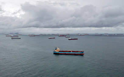 Mniej statków płynie przez Kanał Panamski. Brakuje słodkiej wody