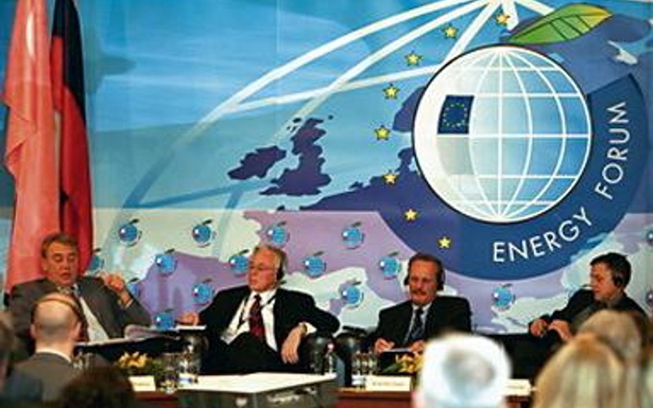 Na Forum Energetyczne przyjeżdżają do Budapesztu politycy, prezesi firm z regionu oraz eksperci