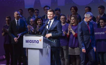 Wiośnie zabrakło konsekwencji w politycznym przekazie – tłumaczy Michał Syska, który jeszcze rok tem