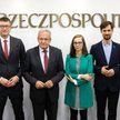 Uczestnicy debaty „Sprawiedliwa transformacja. Doświadczenia międzynarodowe, wskazówki dla krajów ro
