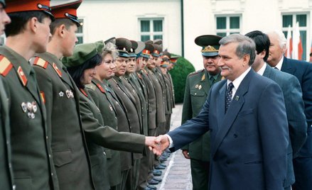 Wycofanie z Polski żołnierzy spod znaku czerwonej gwiazdy stało się dla Warszawy jednym z symboli od