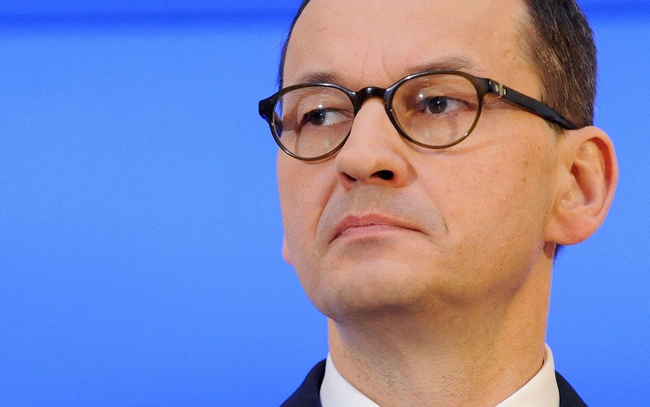 Premier Morawiecki apeluje o szczepienie się przeciw COVID-19 preparatem AstraZeneca