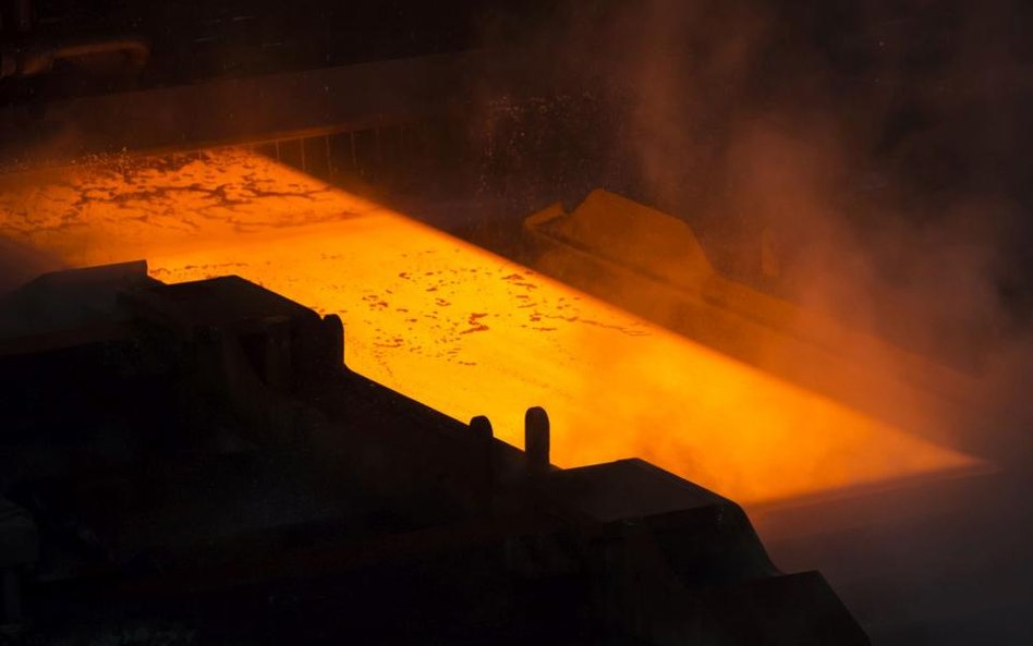 Trump: cła na stal i aluminium w zamrażarce