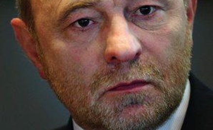 Bogusław Sonik zachęca rząd – w którym za łupki odpowiada Piotr Woźniak – do złagodzenia przepisów.