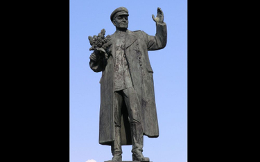 Dekomunizacja po czesku: Spór o pomnik radzieckiego marszałka