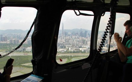 Shenzhen z okna śmigłowca