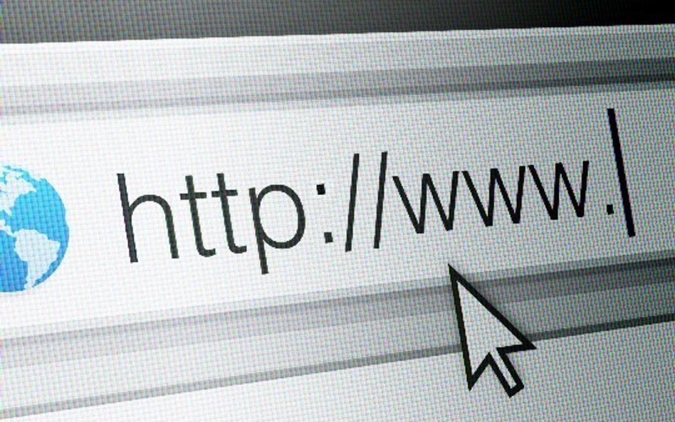 NASK
podkreśla,
jak ważne jest,
aby incydenty
związane
z naruszaniem cyberbezpiecze-
-ństwa były
zgł