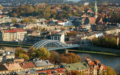 Z zagranicznego wsparcia finansowego miasto zaczęło korzystać jeszcze  przed wejściem Polski  do Uni