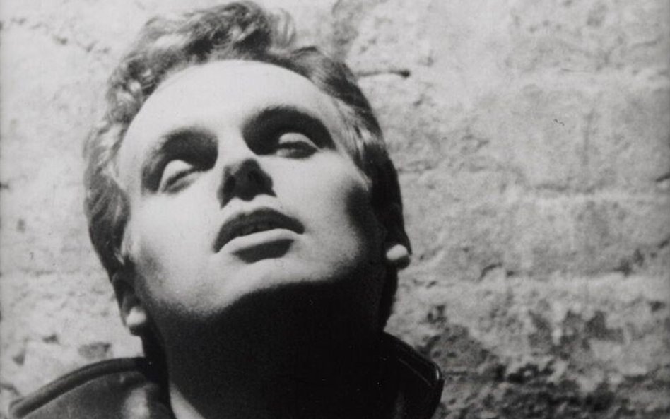 Fotogram z filmu Blow Job, 1964