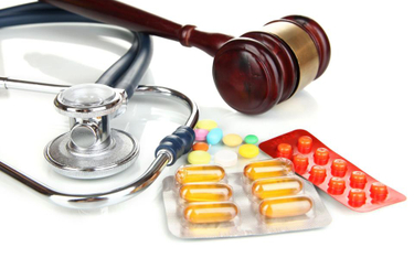 Precedensowy pozew przeciw producentowi za uboczne przyjmowanie leku