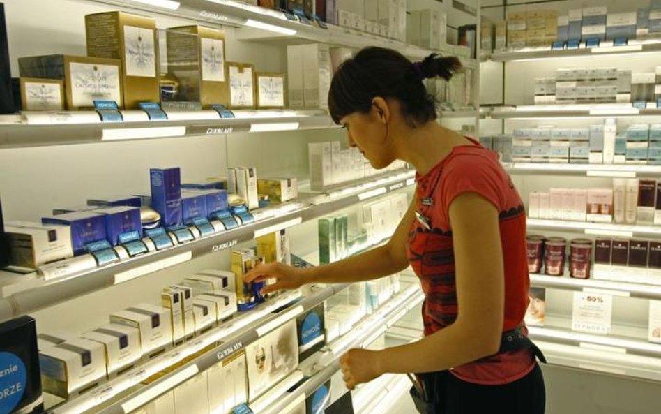Inspekcja sanitarna nie może kontrolować znakowania kosmetyków