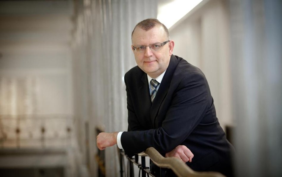 Kazimierz Michał Ujazdowski: PiS zmienia konstytucję ustawami