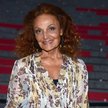 Od lat 70. XX wieku „wrap dress” stworzona przez Diane von Furstenberg pojawia się nie tylko na ulic