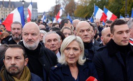 Francja stanęła na głowie. Le Pen walczy z antysemityzmem