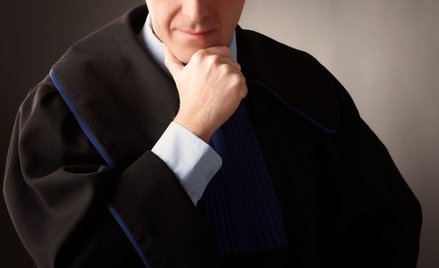 Radca prawny: jak właściwie rozumieć samorządność zawodową