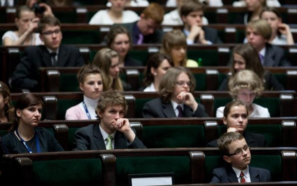 Parlament dzieci i młodzieży zbiera się raz w roku z okazji Dnia Dziecka