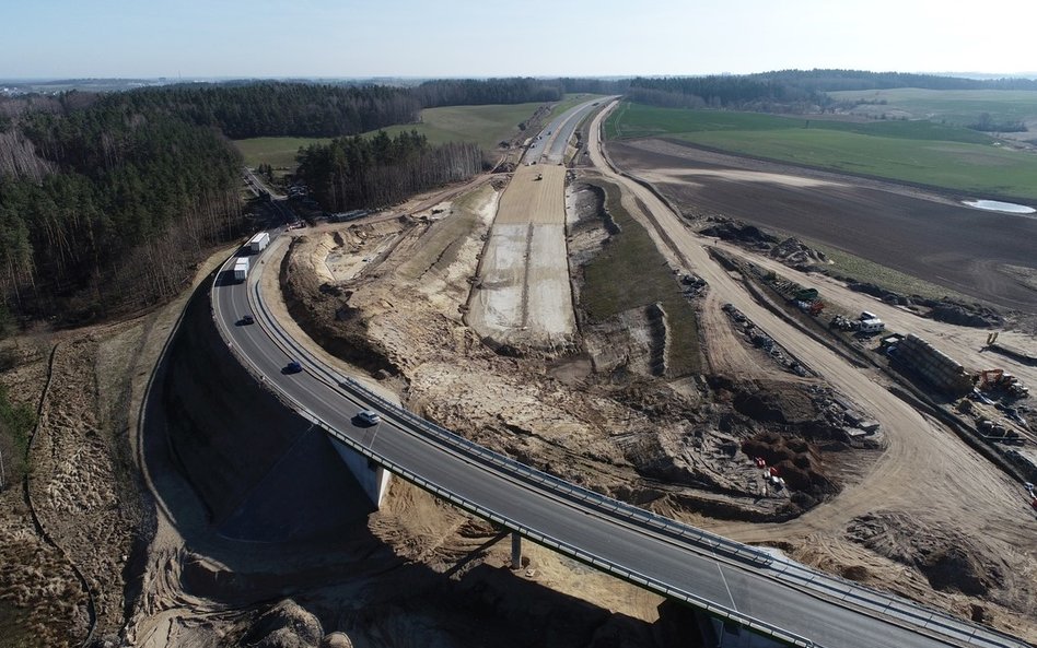 W tym roku Polska będzie miała blisko 5 tys. km dróg ekspresowych i autostrad