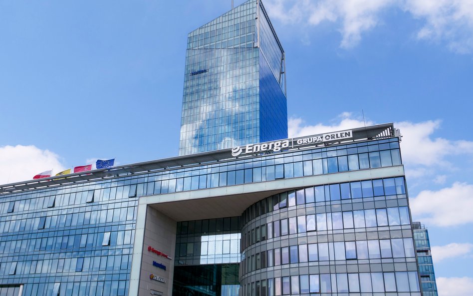 Orlen sukcesywnie skupuje akcje Energi. W tle raport o wartości spółki