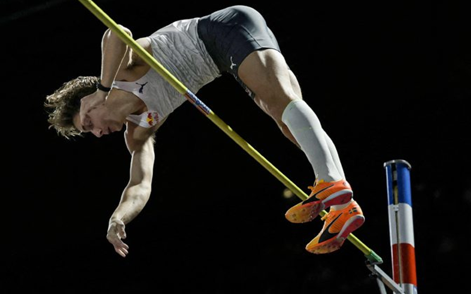 Armand Duplantis ponad 6 metrów skakał już 60 razy