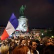 Reakcja ludzi, zgromadzonych na Place de la Republique w Paryżu, na wyniki drugiej tury wyborów