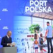Premier Donald Tusk przemawia podczas spotkania „Lotnisko centralne - przyszłość i możliwości” w sie