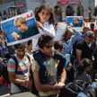 Angela Merkel dla koczujących w Budapeszcie imigrantów stała się symbolem polityka z ludzką twarzą
