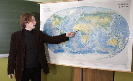 Nowelizacja Karty Nauczyciela wprowadziła przepisy zobowiązujące dyrektora szkoły do zasięgnięcia op