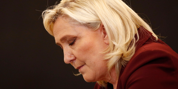 Zakończyły się wybory we Francji. Sondaże wskazują na porażkę Le Pen