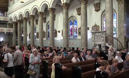 Polonia w Chicago staje w obronie kościoła na sprzedaż