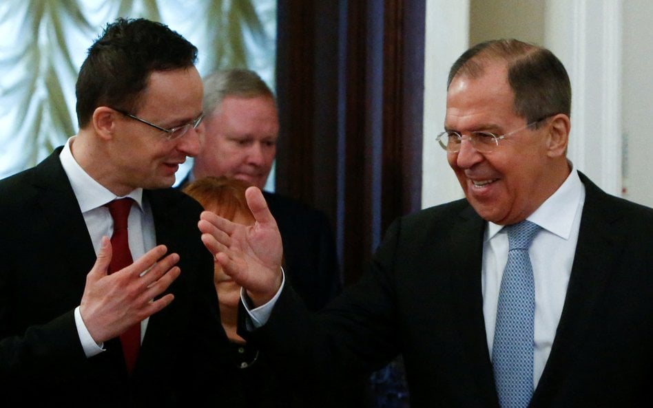 Péter Szijjártó i Siergiej Ławrow