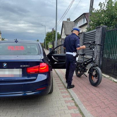 Posiadacze pojazdów zostali ukarani mandatami w wysokości 1500 zł