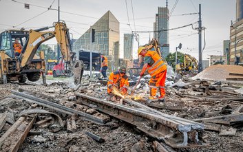Prace torowe na pl. Zawiszy potrwają do 10 sierpnia
