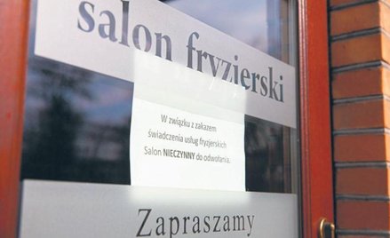 Sondaż: Zamknięte salony fryzjerskie problemem dla 58,4 proc.
