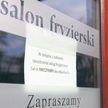 Sondaż: Zamknięte salony fryzjerskie problemem dla 58,4 proc.
