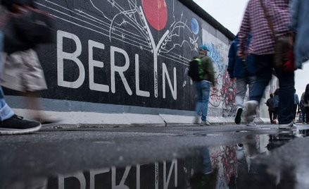 Niemcy: Współczynnik reprodukcji koronawirusa wynosi prawie 3. Wysoki wzrost